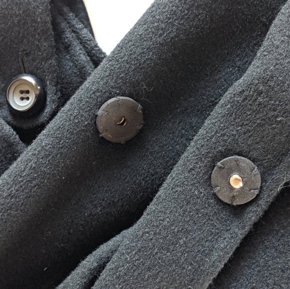 Huang Shu Chi runway wool coat $460 - Picture 4 of 7